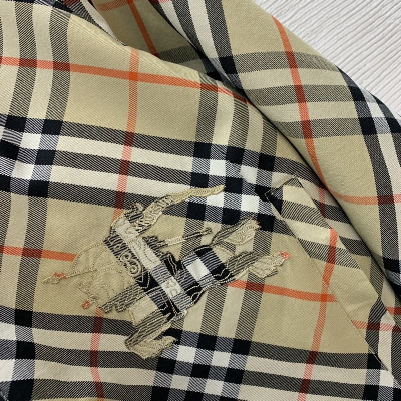 Burberry Outwear